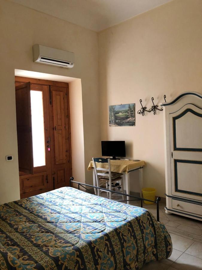 B&B Candido Vacanze Modica Eksteriør bilde